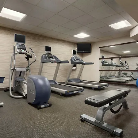 Courtyard By Marriott Champaign