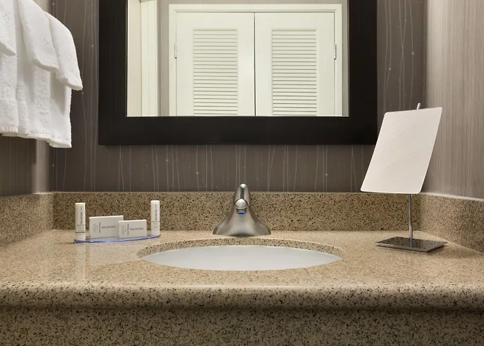 Courtyard By Marriott 3*
