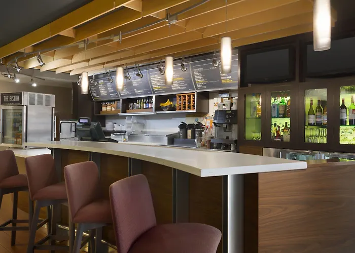 Courtyard By Marriott Hotel 3*