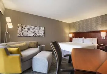 Hotel Courtyard By Marriott