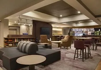 Courtyard By Marriott Hotel 3*