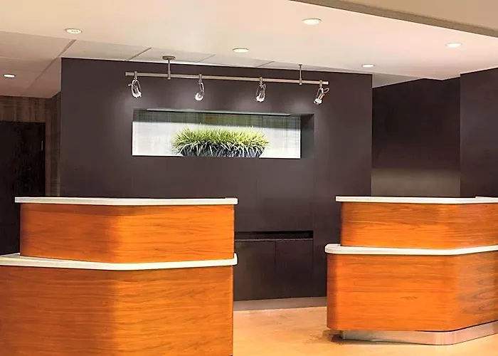 Hotel Courtyard By Marriott 3*